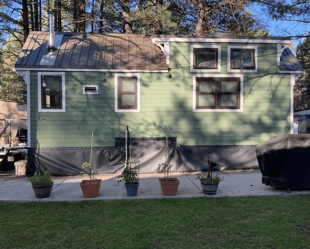 Boosting Your Home’s Curb Appeal: Top Skirting Ideas for Houses