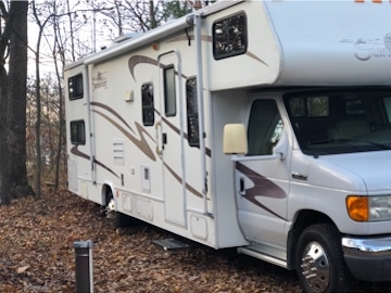 EZ Snap Class C Motorhome Skirting Review Photo from Melissa Weyant