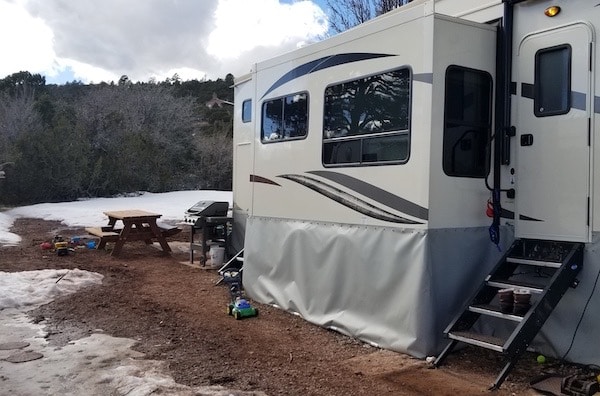 EZ Snap Fifth Wheel Winter Skirting Review from R Allor