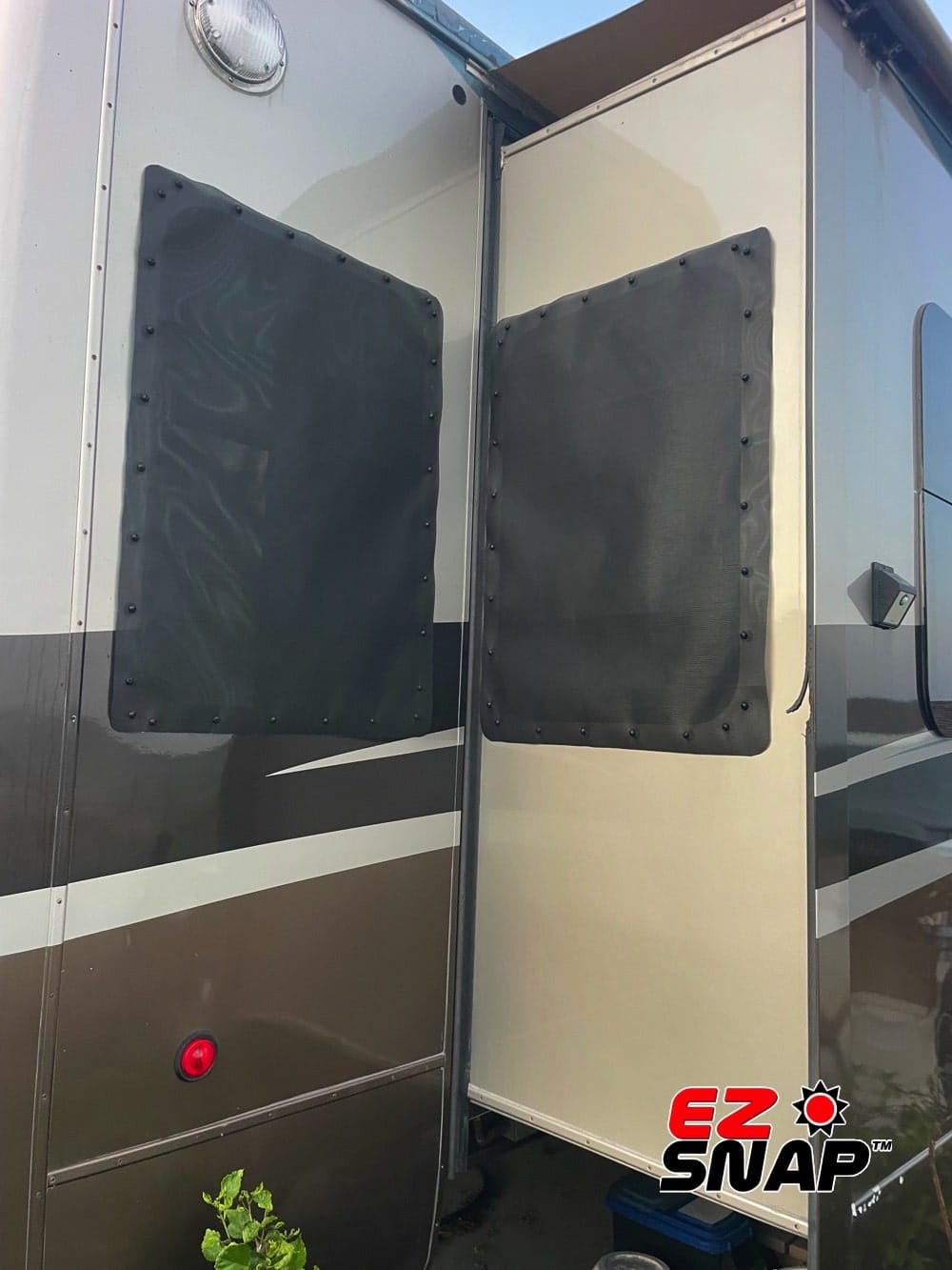 EZ Snap RV Shades Review Photos from Kenny S1