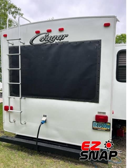 EZsnap RV Skirting Review Photos from Candace Hochholter Rear