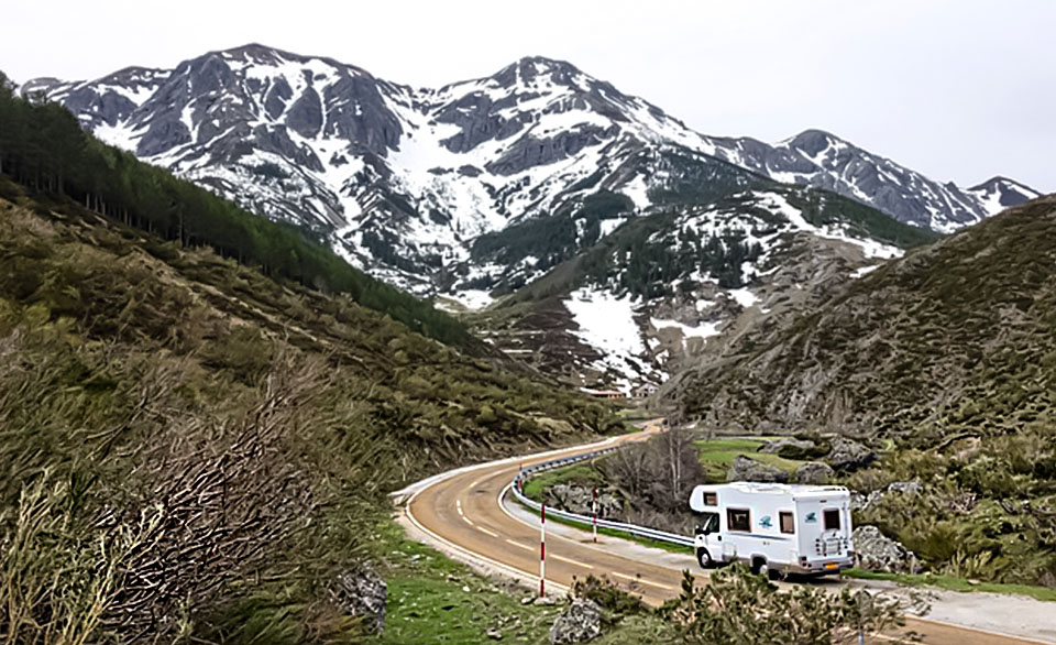 5 Common RV Problems and Their DIY Solutions