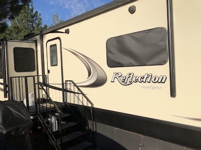 RV Shade Review Photo from Bob G Side