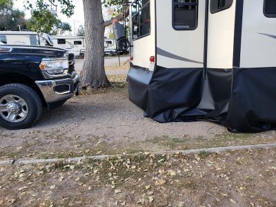 5th Wheel RV Skirting Review Photos from D Bishchoff Bumper