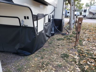 5th Wheel RV Skirting Review Photos from D Bishchoff Slide Out