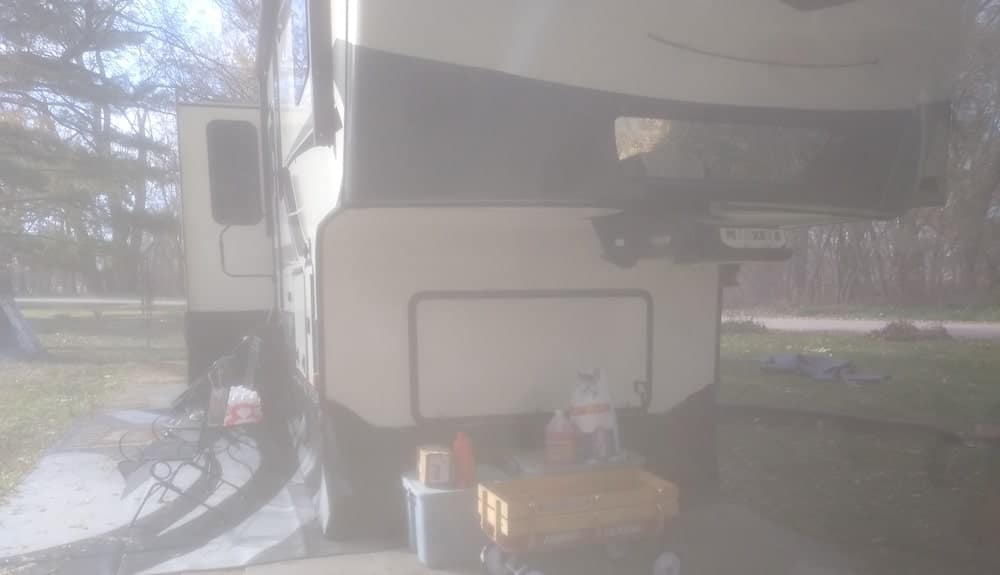 RV Skirting Review Photos from E Manzer Hitch