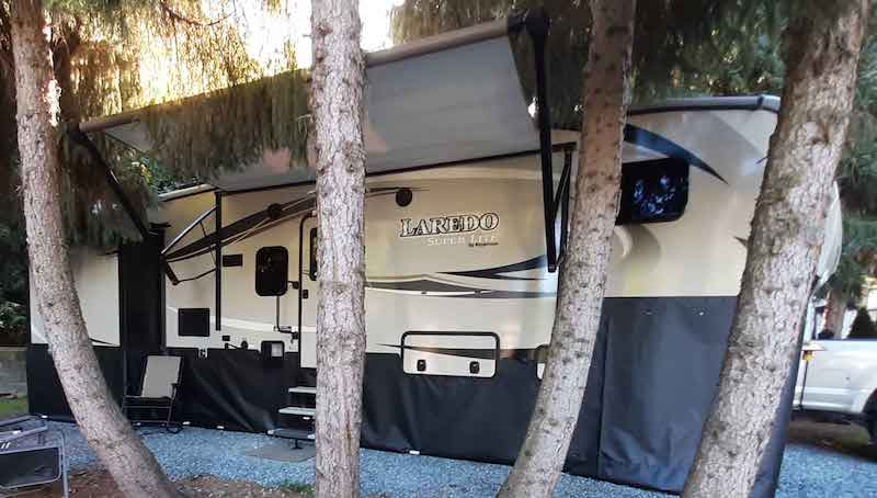 RV Skirting Review Photos from R Jolicoeur Awning